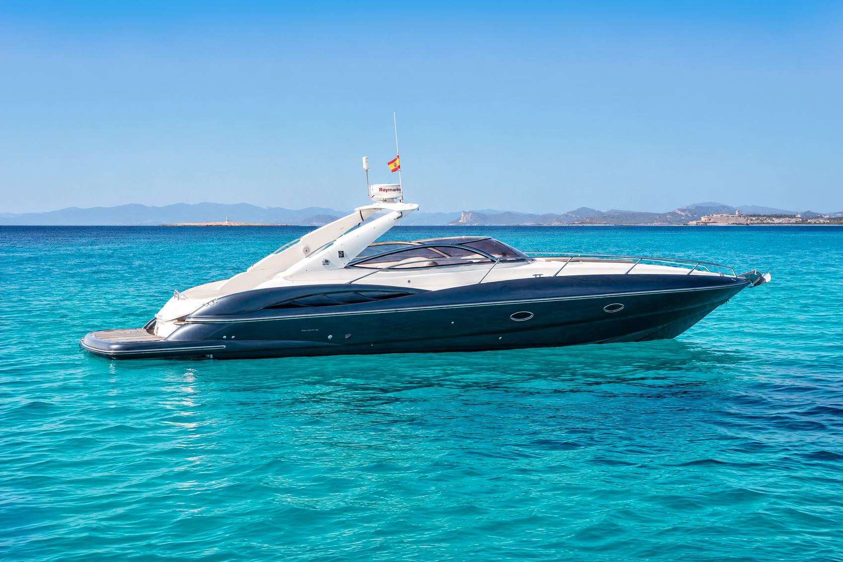 40-Sunseeker-Superhawk-Great News-1