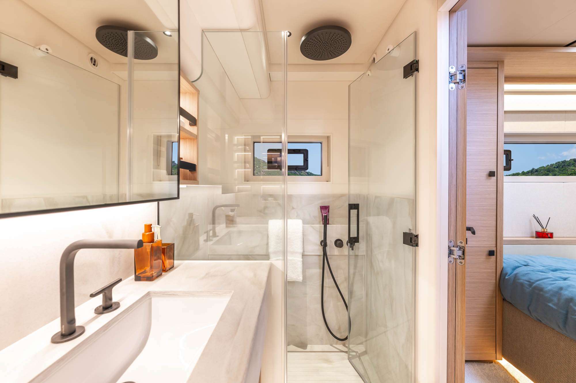 82-Lagoon-Imladris-Catamaran-Yacht-Charter-Ibiza9