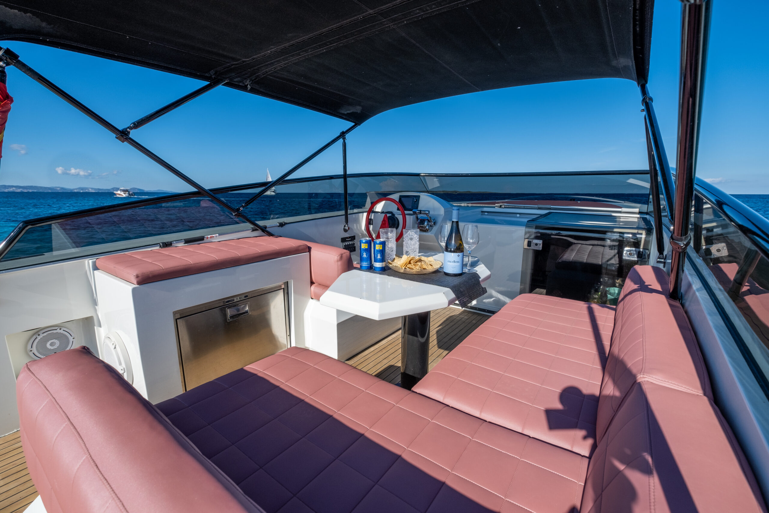 HIGH_SCI_Interior_photos_Vanquish43_Tequila_2023_002